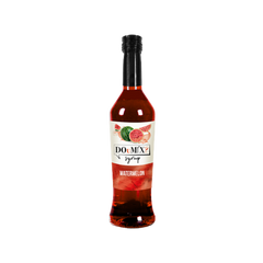 Garrafa de xarope DOuMIX? sabor a melancia, com tampa preta e rótulo vermelho.