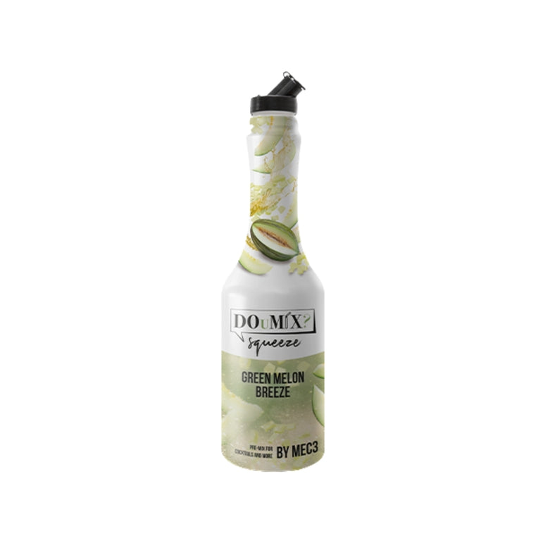 Garrafa de preparado DOuMIX? Green Melon Breeze (sabor a melão), com tampa doseadora preta.
